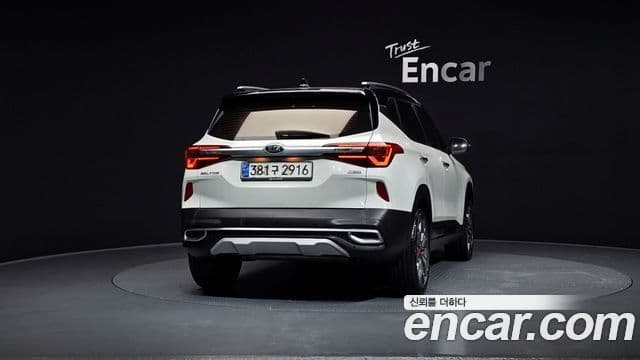 Kia Seltos Signature, 2021 4
