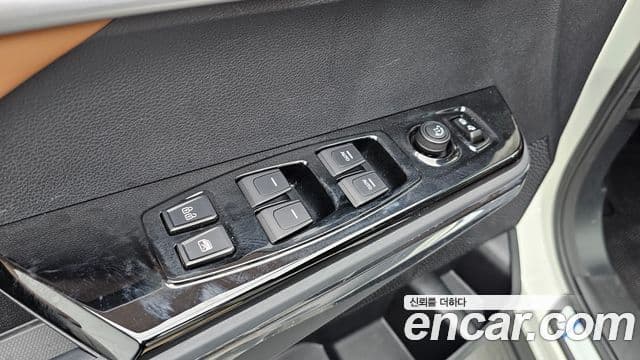 KG모빌리티(SsangYong) The / новый New Torres T7, 2025 14