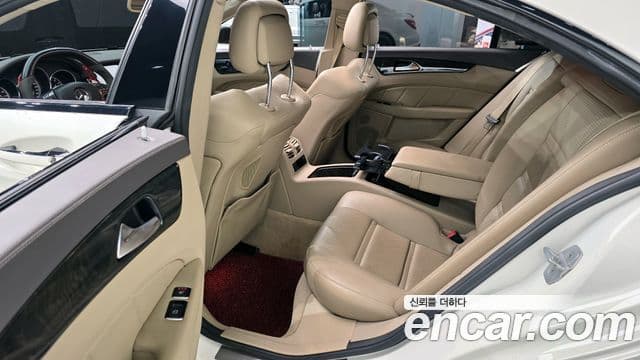 Mercedes-Benz CLS-класс W218 CLS63 AMG, 2012 12