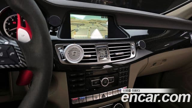 Mercedes-Benz CLS-класс W218 CLS63 AMG, 2012 14