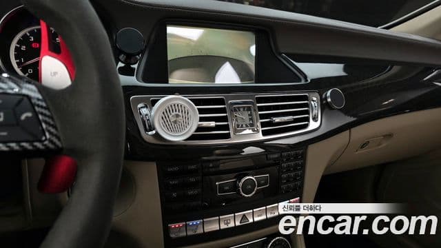 Mercedes-Benz CLS-класс W218 CLS63 AMG, 2012 15