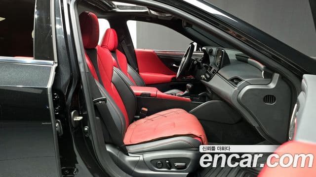 Lexus ES300h 7세대 F-Sport, 2023 10