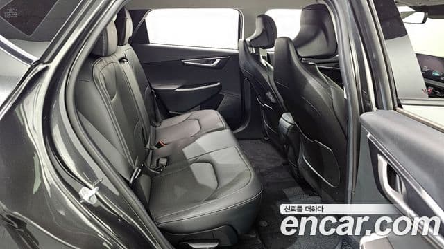 Kia EV6 Air, 2022 12