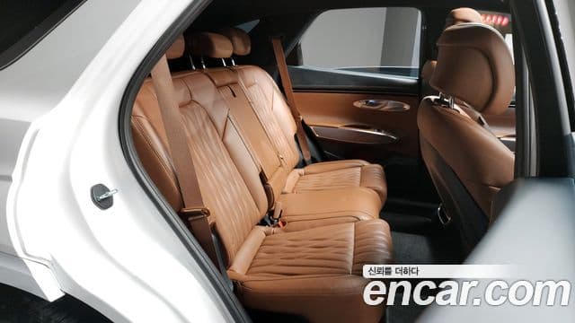 Genesis GV70, 2022 12