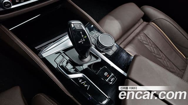 BMW 5시리즈 (G30) 530e M Sport, 2023 9