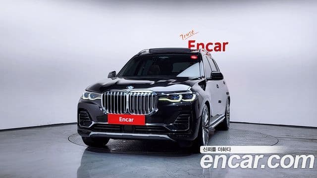 BMW X7 (G07) xDrive 40i Design Pure Excellence 7인승, 2021 3