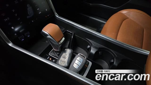 KG모빌리티(SsangYong) Torres T7, 2023 9