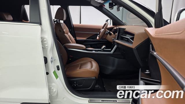 KG모빌리티(SsangYong) Torres T7, 2023 10