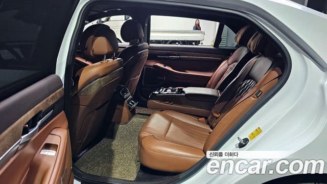Genesis G90 Premium Luxury, 2021 12