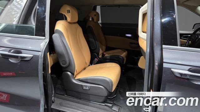 Kia Carnival 4세대 Signature, 2023 12