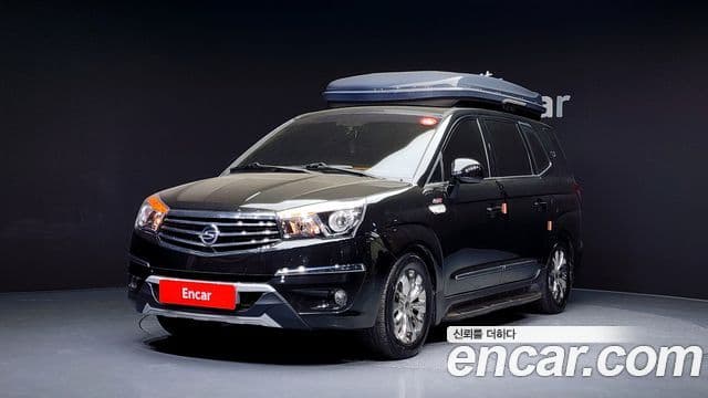 KG모빌리티(SsangYong) Korando 투리스모 4WD outdoor Edition 9인승, 2016 1