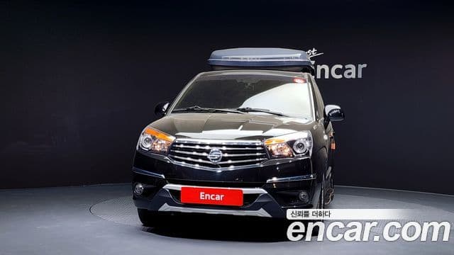 KG모빌리티(SsangYong) Korando 투리스모 4WD outdoor Edition 9인승, 2016 3