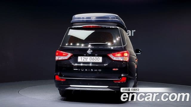 KG모빌리티(SsangYong) Korando 투리스모 4WD outdoor Edition 9인승, 2016 4