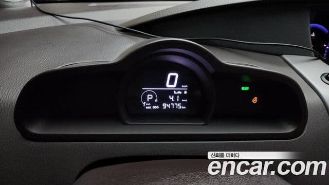 KG모빌리티(SsangYong) Korando 투리스모 4WD outdoor Edition 9인승, 2016 8