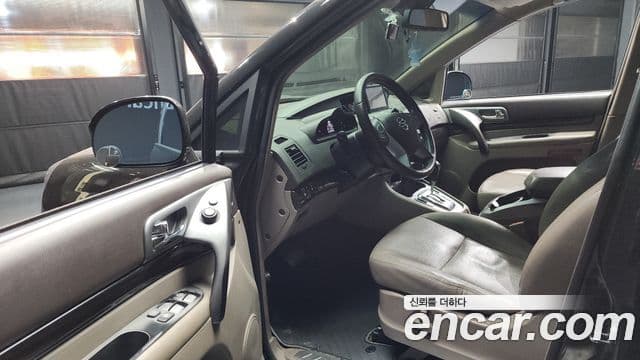 KG모빌리티(SsangYong) Korando 투리스모 4WD outdoor Edition 9인승, 2016 10