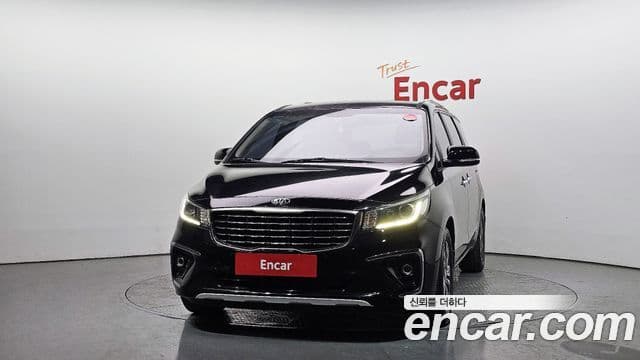 Kia The / новый New Carnival Luxury, 2019 3