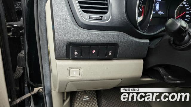 Kia The / новый New Carnival Luxury, 2019 12