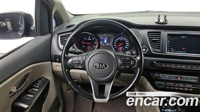 Kia The / новый New Carnival Luxury, 2019 13