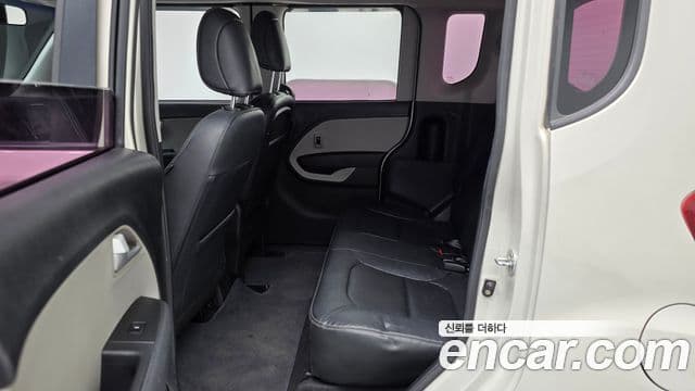 Kia Ray Luxury, 2014 13