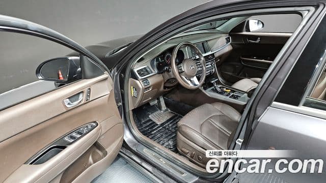 Kia The / новый New K5 гибрид 2세대 Special, 2019 10