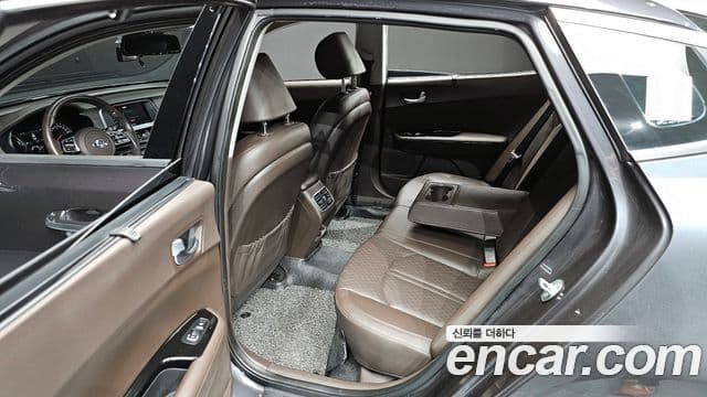 Kia The / новый New K5 гибрид 2세대 Special, 2019 11