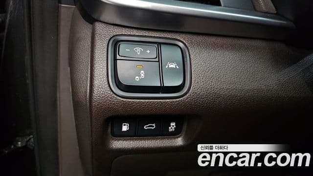 Kia The / новый New K5 гибрид 2세대 Special, 2019 13