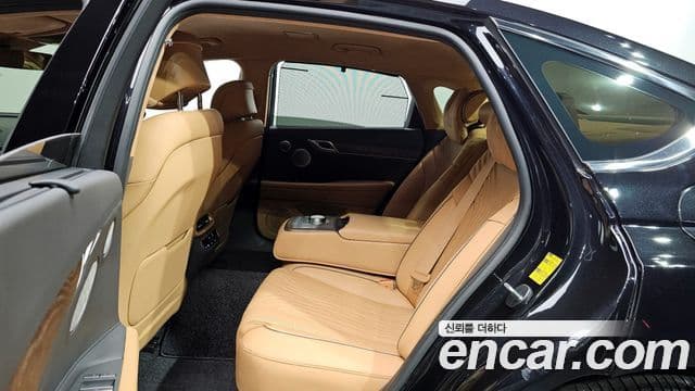 Genesis G80 (RG3) бензин 3.5 турбо AWD, 2023 12