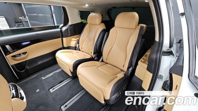 Kia Carnival 4세대 Signature, 2023 12
