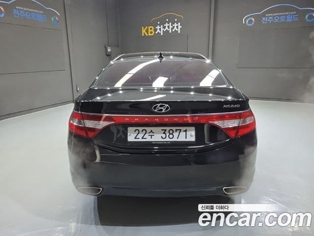Hyundai Grandeur HG Modern, 2014 4