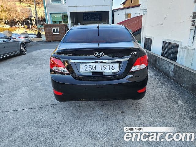 Hyundai Accent(новый кузов / новое поколение) Premier, 2011 все фото