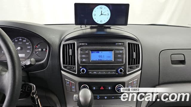 Hyundai Grand Starex Smart, 2017 16