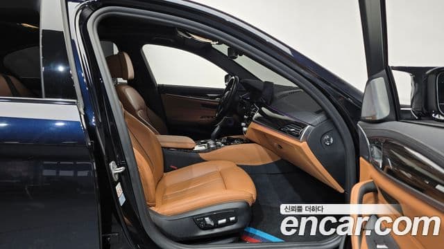 BMW 5시리즈 (G30) 520i M Sport, 2021 11