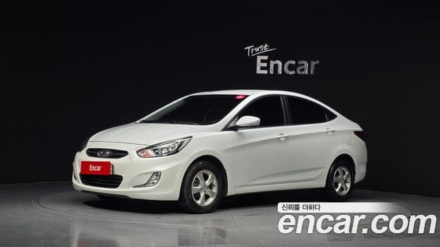 Hyundai Accent(новый кузов / новое поколение) Premier, 2011 1