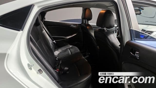 Hyundai Accent(новый кузов / новое поколение) Premier, 2011 12