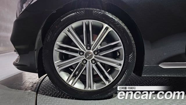 Genesis G80 Luxury, 2019 все фото