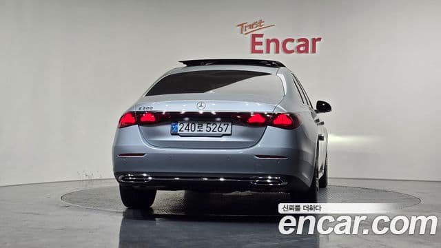 Mercedes-Benz E-класс W214 Avantgarde, 2024 4