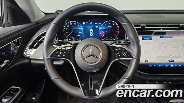 Mercedes-Benz E-класс W214 Avantgarde, 2024 13