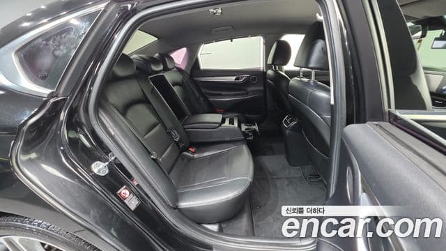 Hyundai Grandeur IG Exclusive, 2018 19