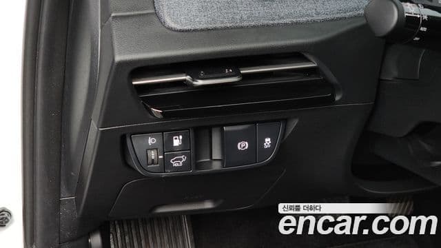 Kia EV6 Air, 2023 14