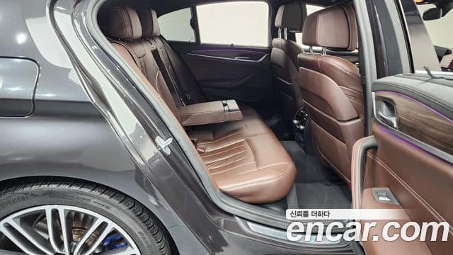 BMW 5시리즈 (G30) 530i M Sport Plus, 2020 12