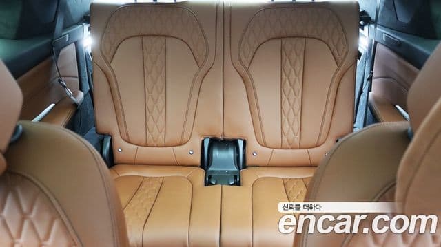 BMW X7 (G07) xDrive 40i M Sport 6인승, 2024 11