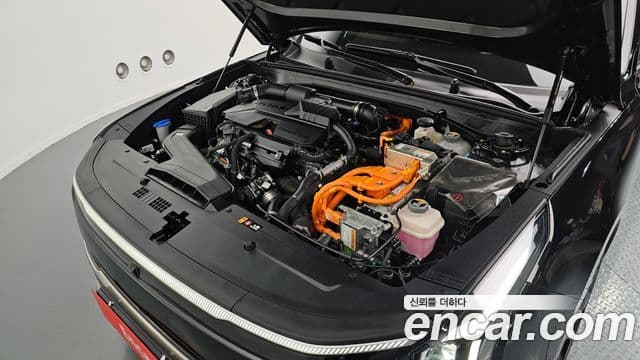 Kia The / новый New K8 гибрид Signature, 2025 6