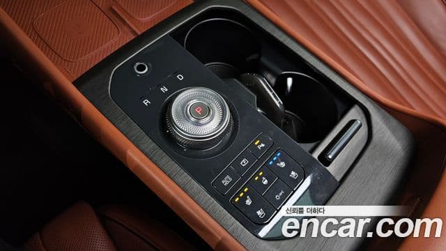 Kia The / новый New K8 гибрид Signature, 2025 9