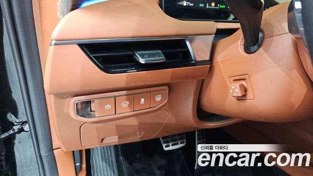 Kia The / новый New K8 гибрид Signature, 2025 16