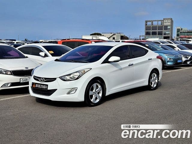 Hyundai Avante MD Premier, 2011 1