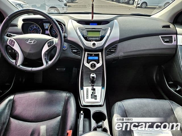 Hyundai Avante MD Premier, 2011 7