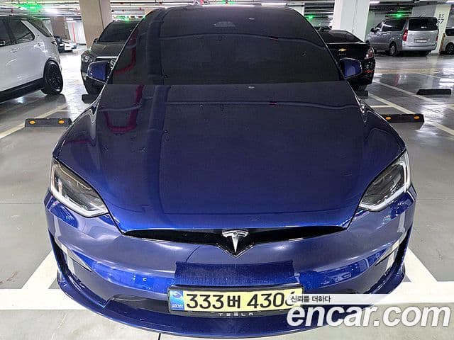 Tesla модель X Plaid, 2023 1