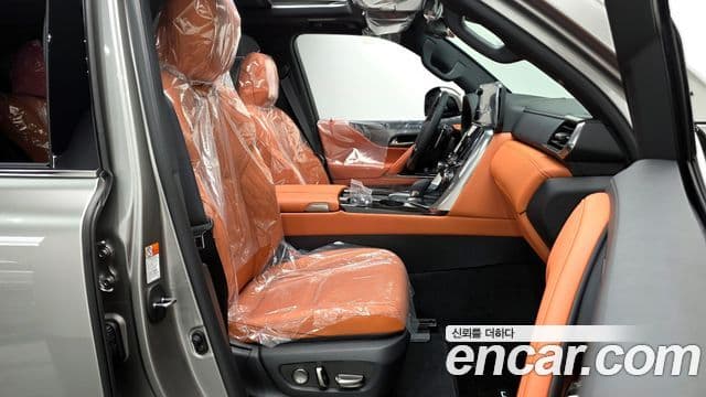 Lexus LX 4세대 700h VIP, 2026 11