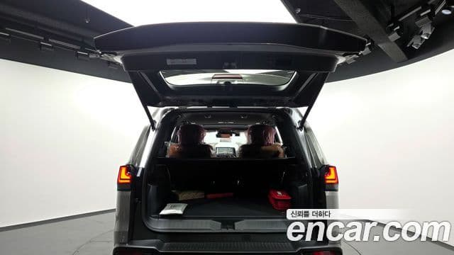 Lexus LX 4세대 700h VIP, 2026 20