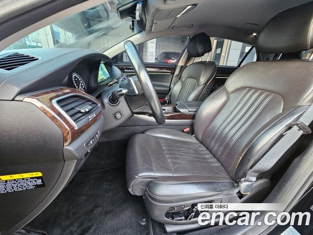 Genesis EQ900 Luxury, 2017 9